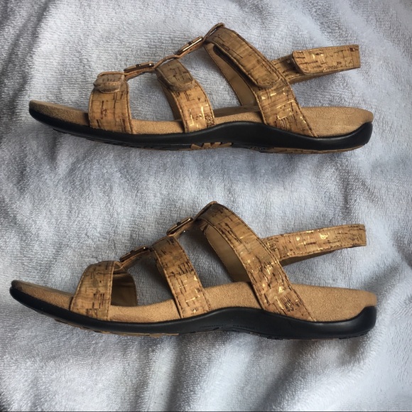 Vionic size 8 cork sandals Amber 44 - Picture 3 of 8